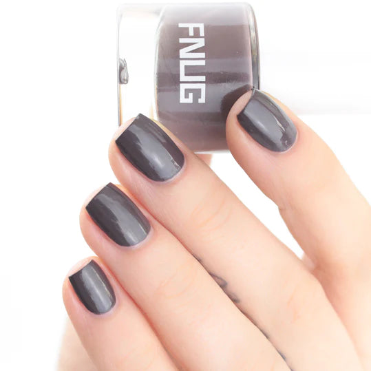 FNUG neglelak FN19 dressed up