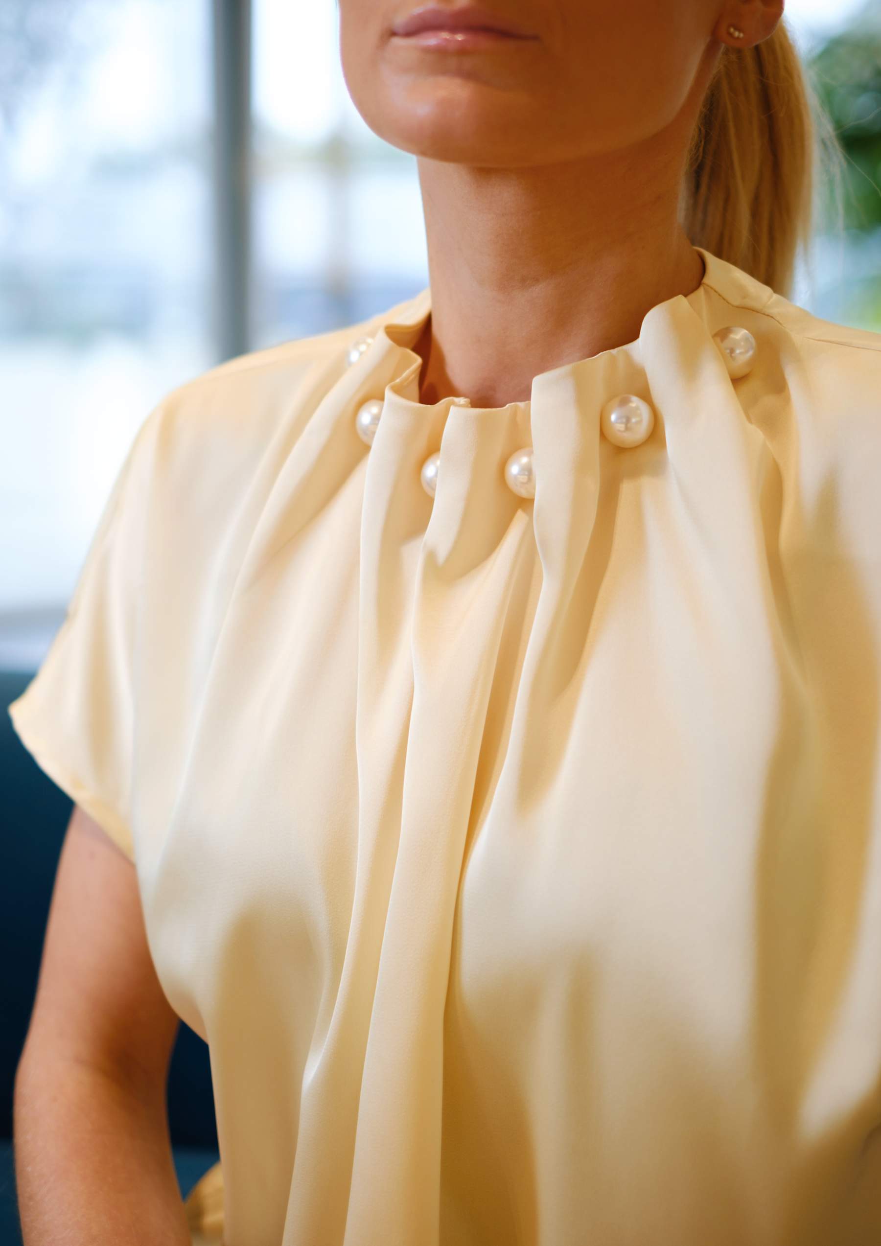 Liberte 22379 Pip SS pearl blouse yellow