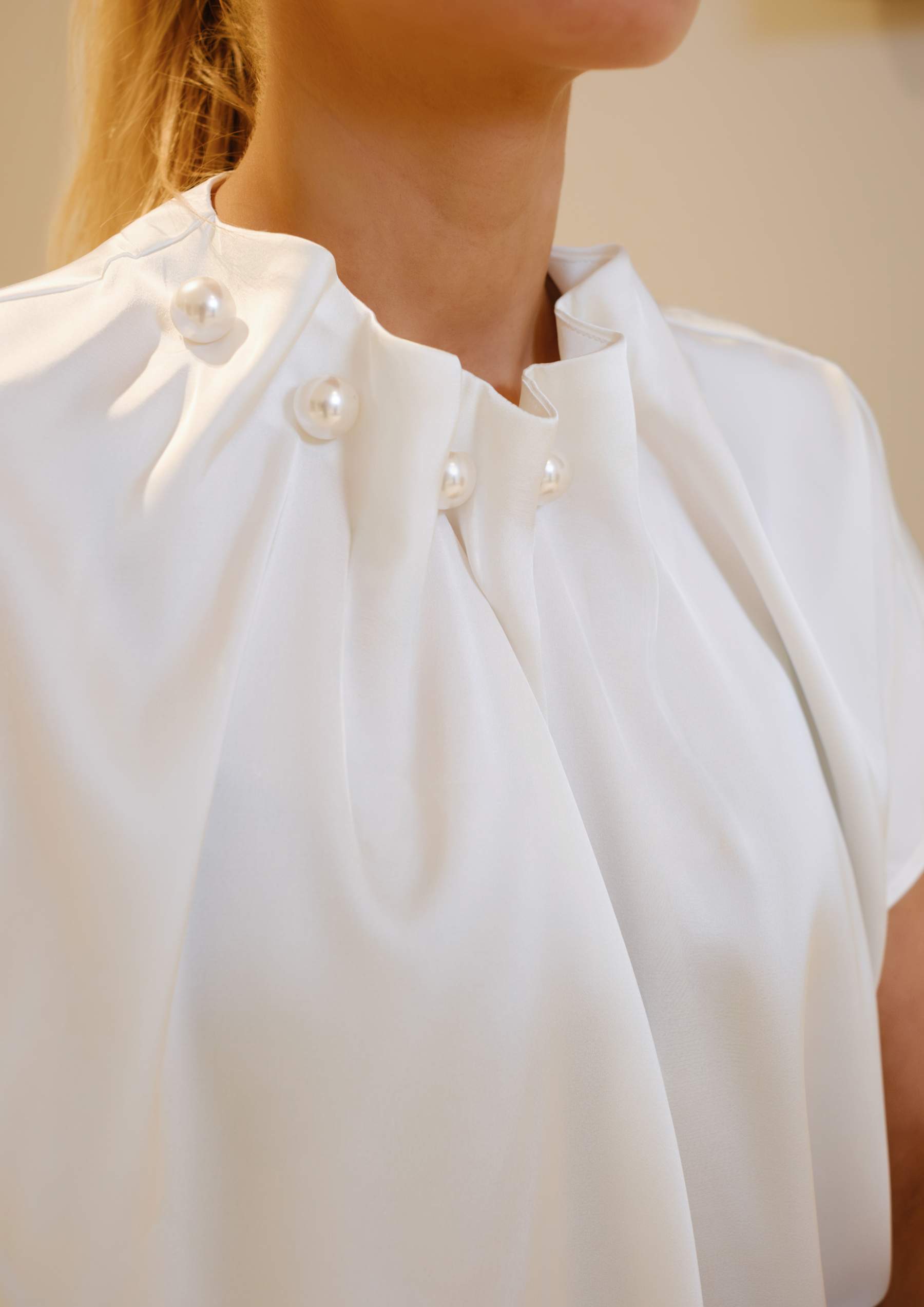 Liberte 22379 Pip SS pearl blouse offwhite