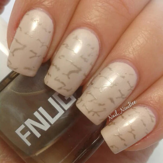 FNUG neglelak FN61 hip newcomer