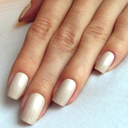 FNUG neglelak FN61 hip newcomer