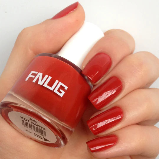 FNUG neglelak FN30 hot pants
