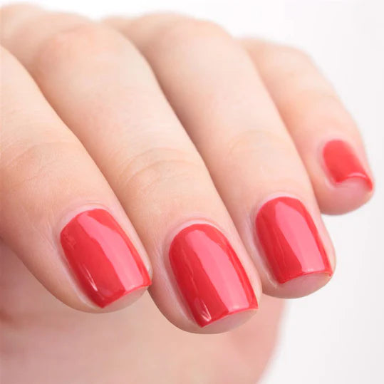 FNUG neglelak FN05 like lolita