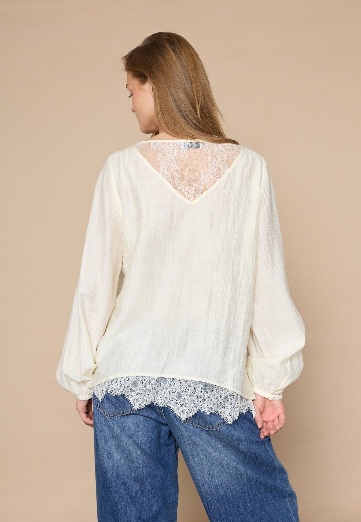 Love & Divine love1467 blouse lace porcelain