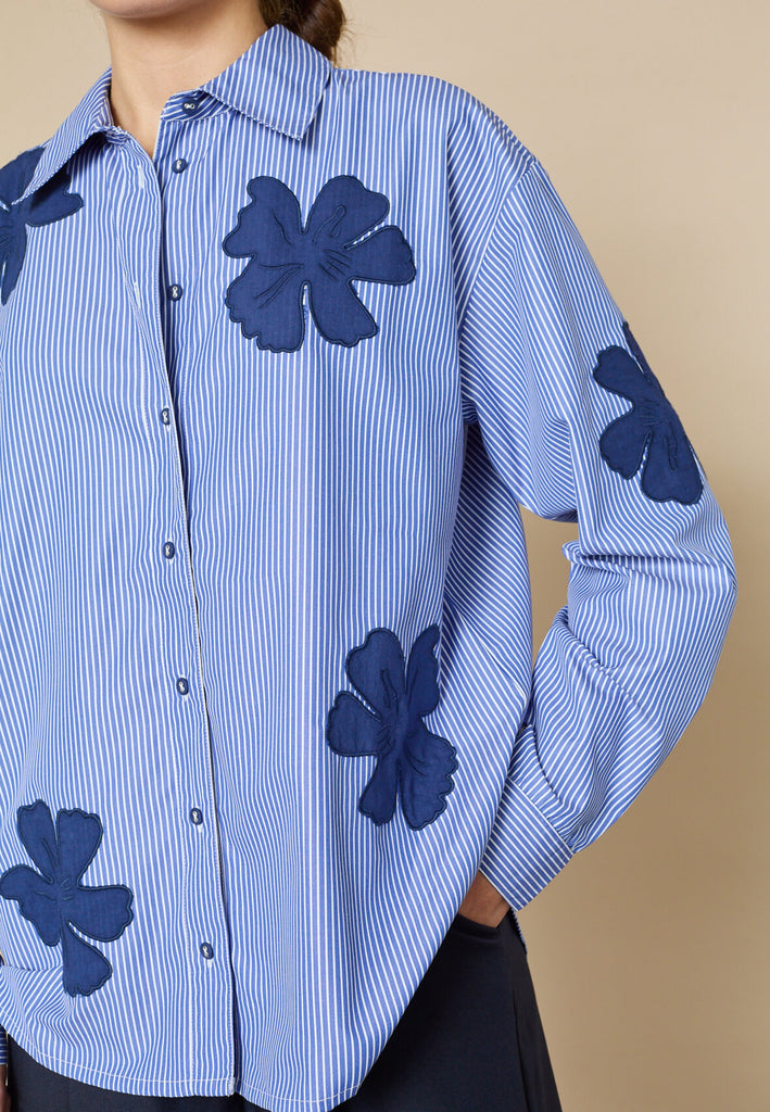 Love & Divine love1499 shirt blue flower