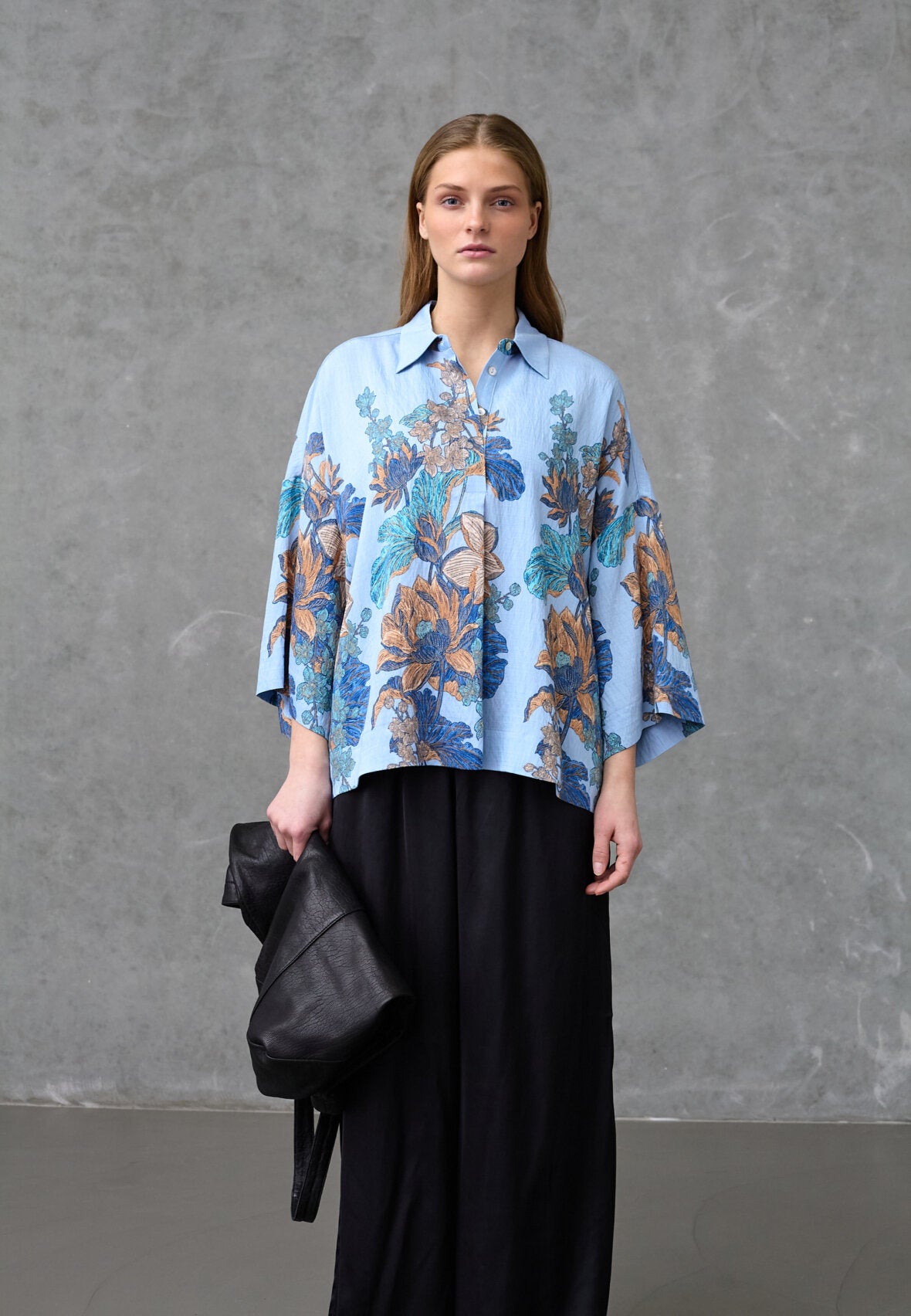 Love & Divine love1553 shirt paisley