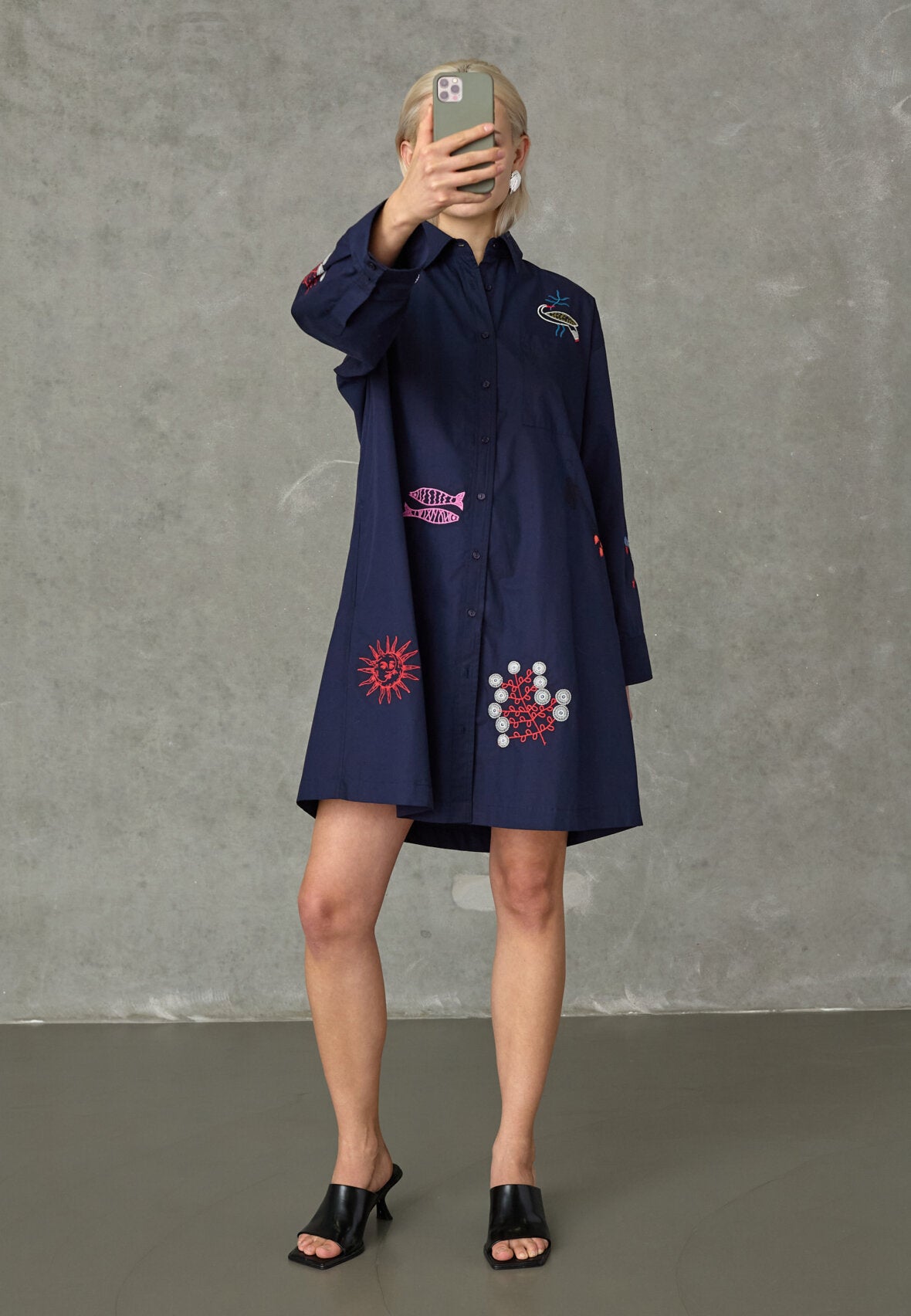 Love & Divine love1589 shirtdress navy