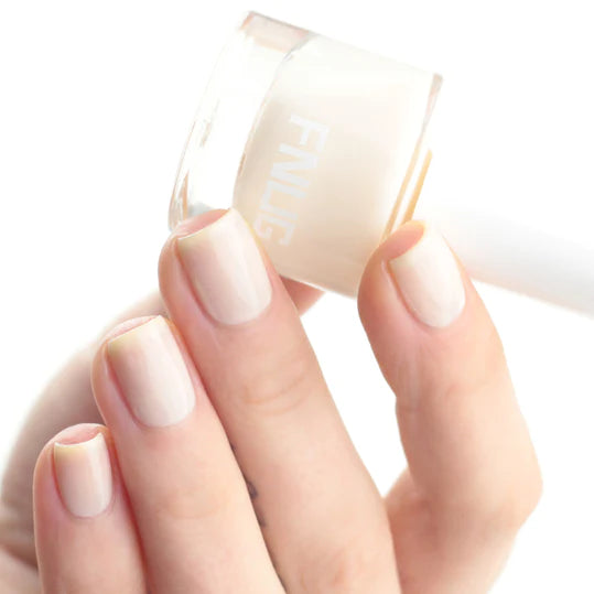 FNUG neglelak FN102 off duty cool