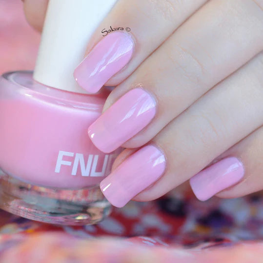 FNUG neglelak FN02 short skirt