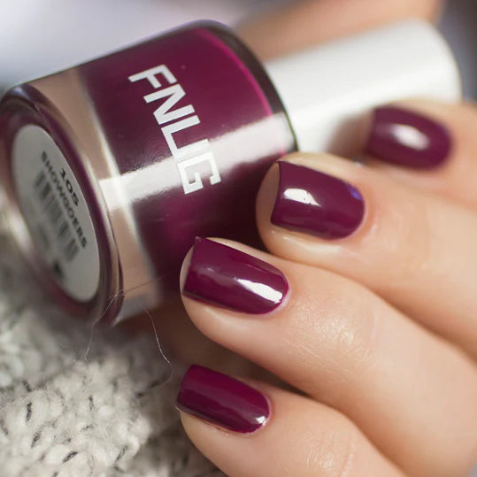 FNUG neglelak FN105 showgoers