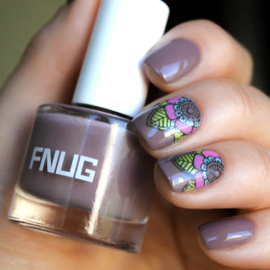 FNUG neglelak FN23 skinny jeans