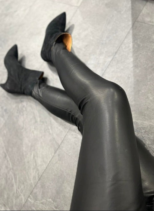 By Engbork Norfy leggins sort