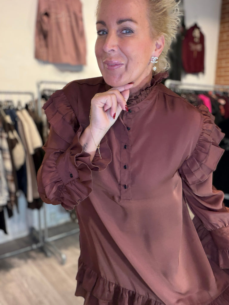 Gaspar 2510708 Jacqueline dress solid auburn