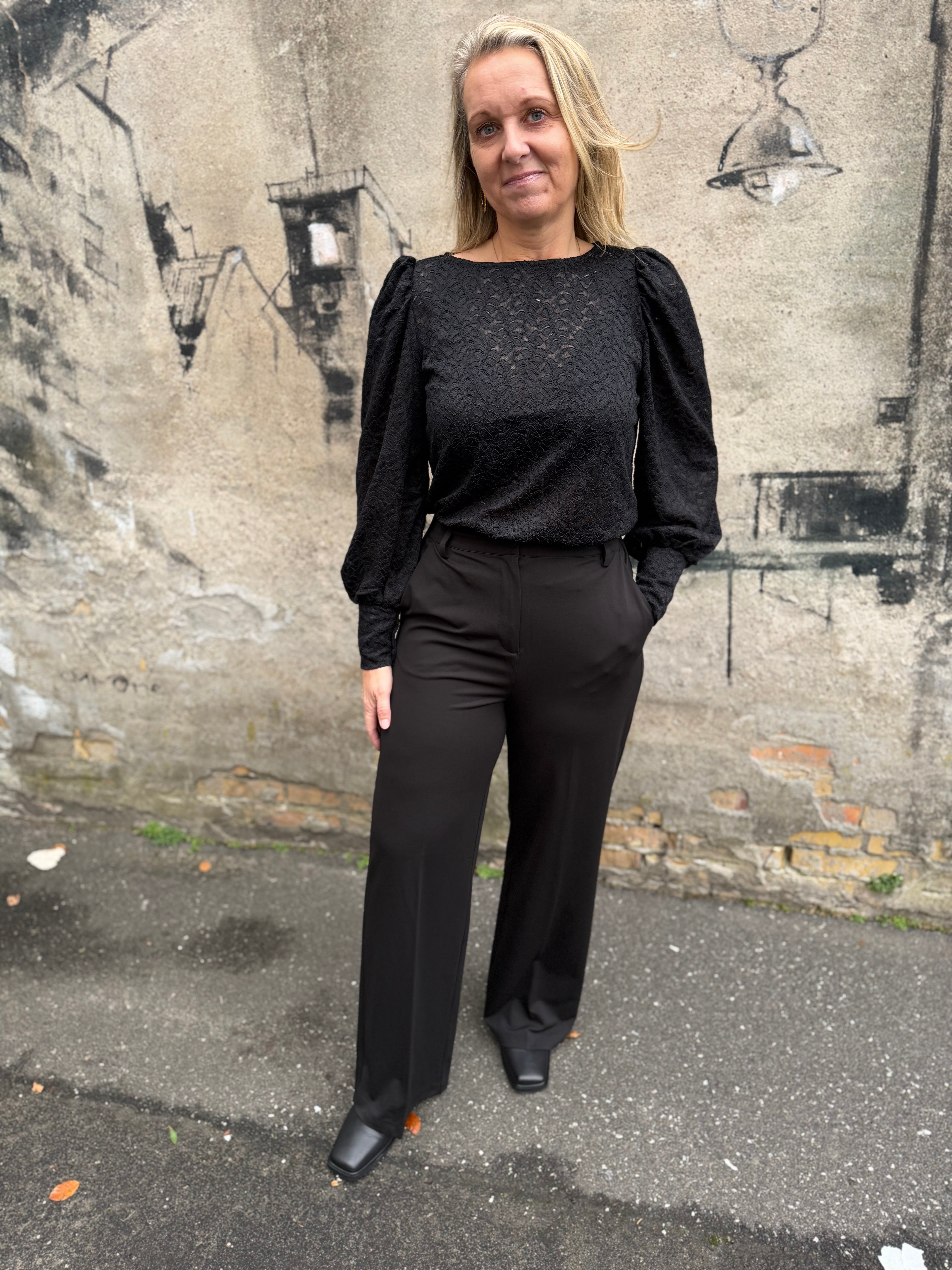 Love & Divine love1244 shirt black