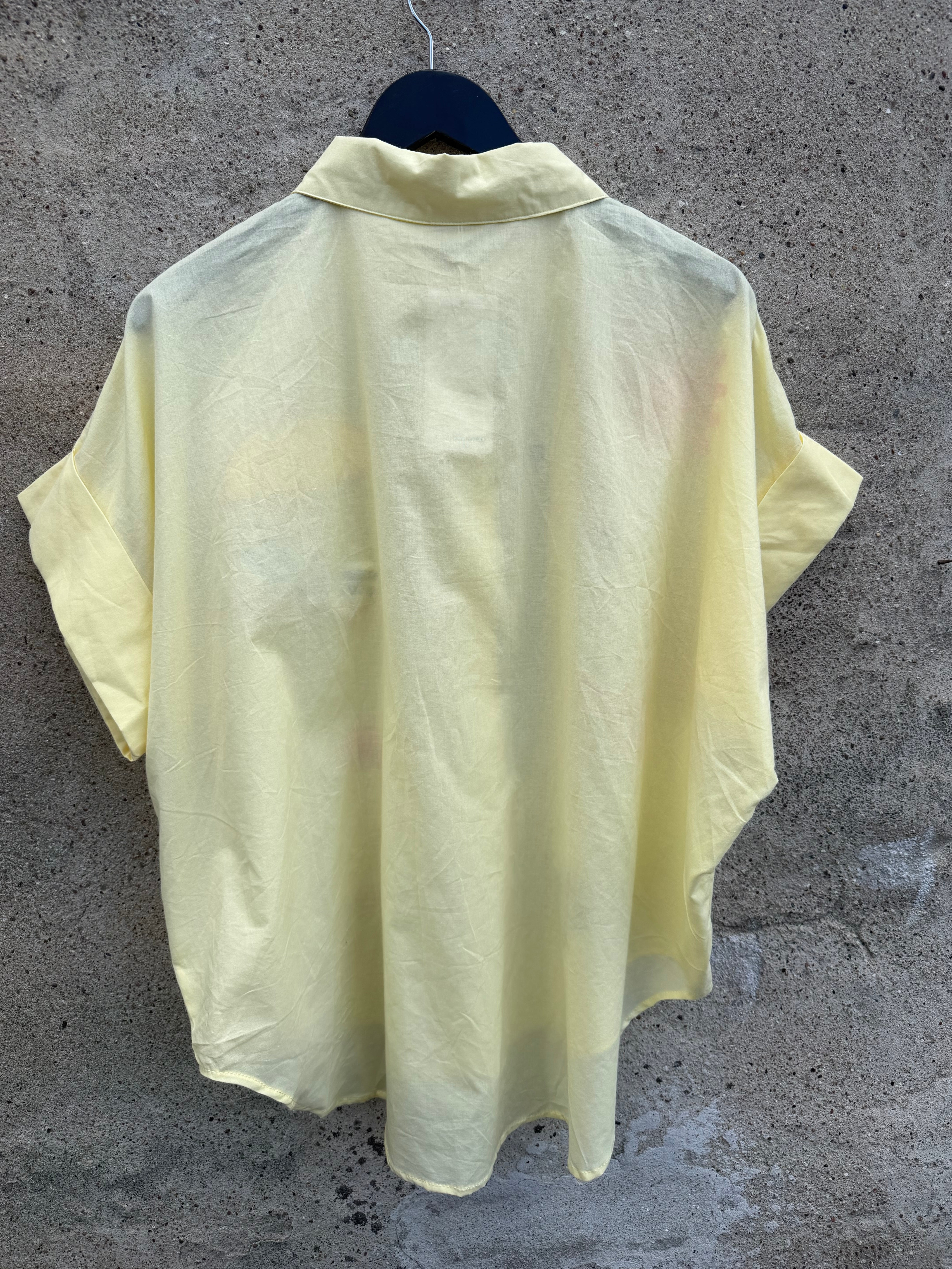 Beach 10085 shirt yellow