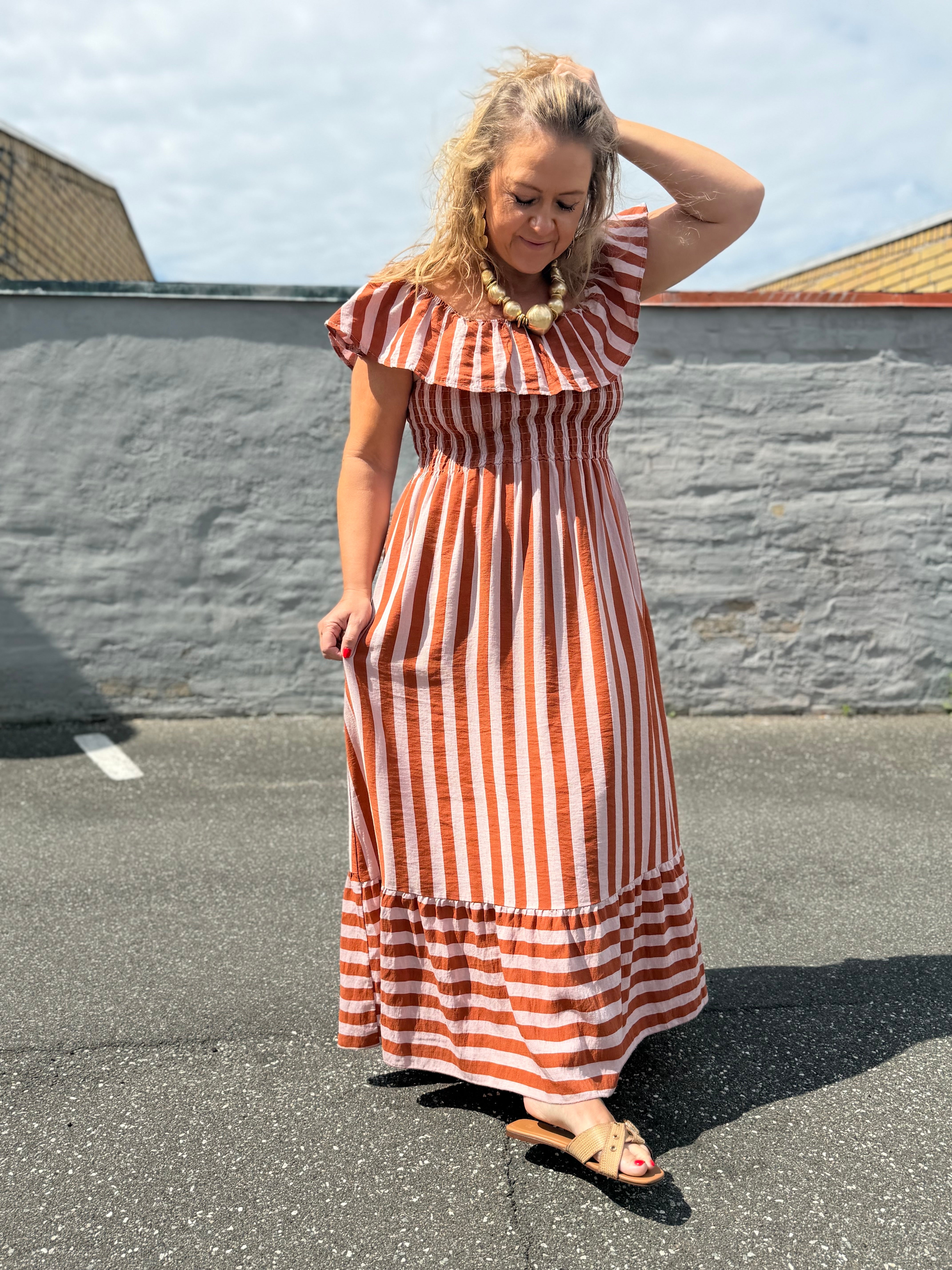 Qnuz 9417 dress stripe smock toscana