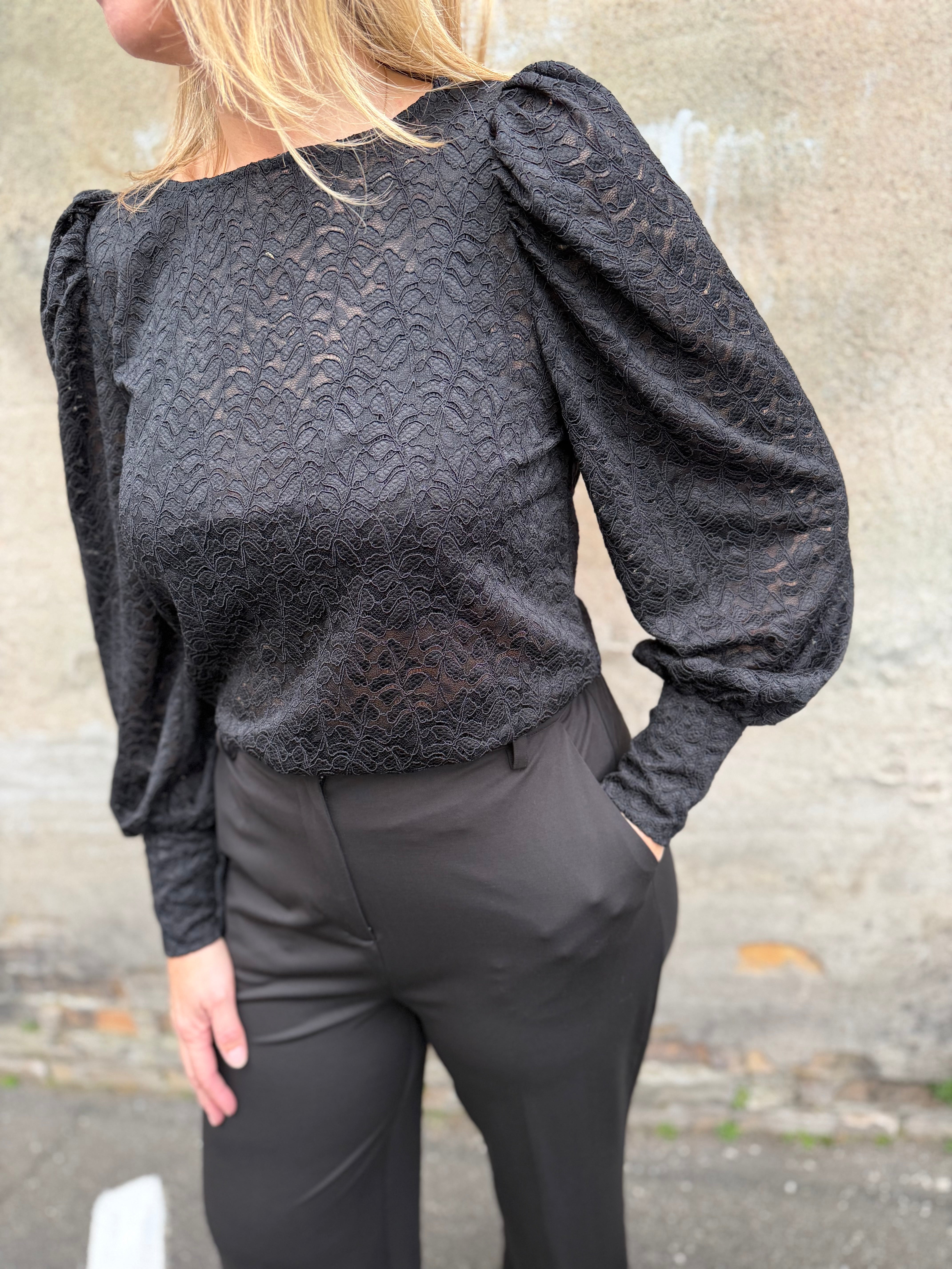 Love & Divine love1244 shirt black