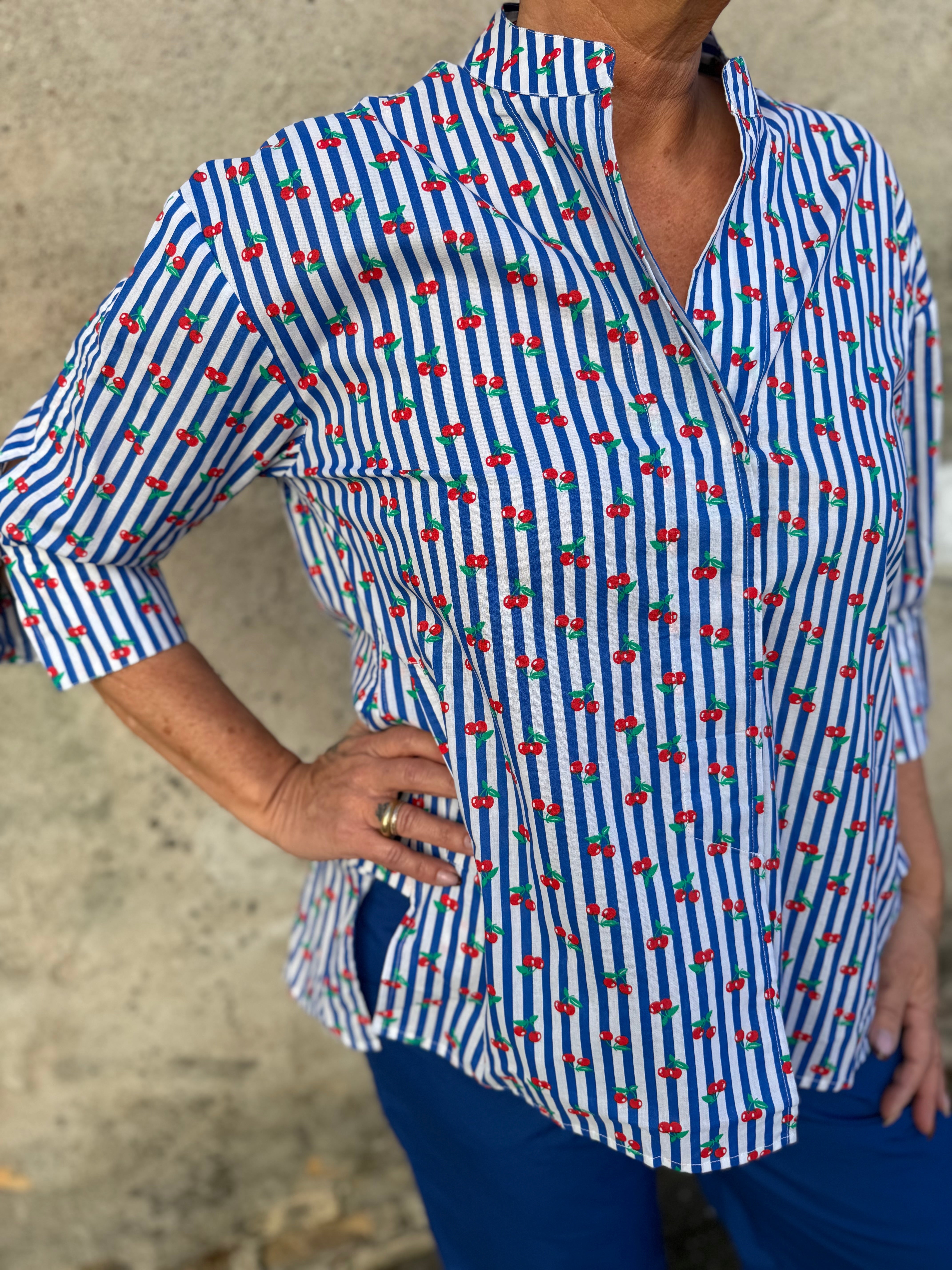 WAUW Luna shirt stripes and Cherry blue stripes