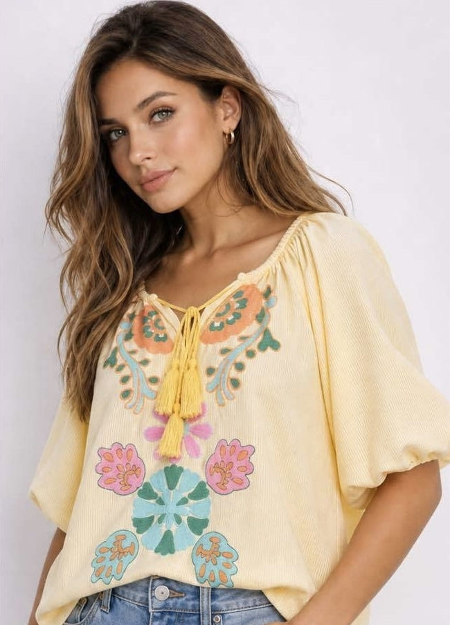 Qnuz 9396 Boheme shirt embrodery yellow