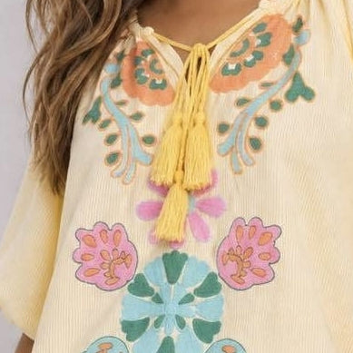 Qnuz 9396 Boheme shirt embrodery yellow