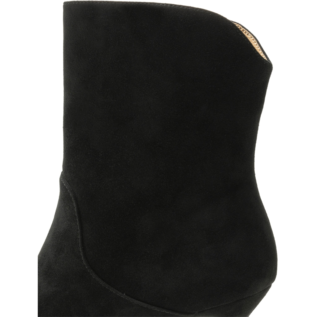 Shoe The Bear STB2260 Amia pull on suede black