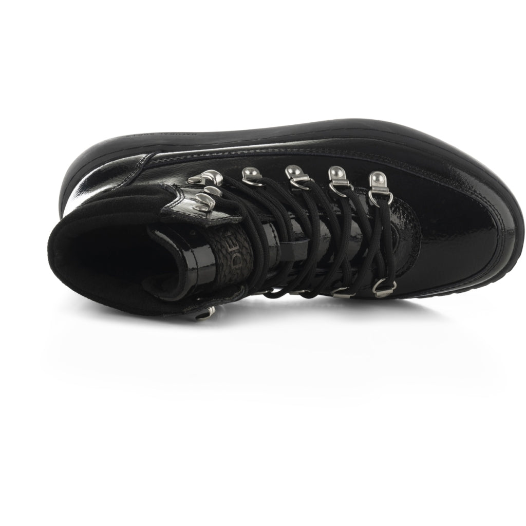 Woden WL460 Iris Full patent leather boot Black