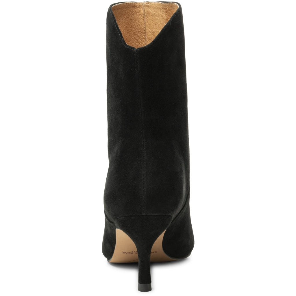 Shoe The Bear STB2260 Amia pull on suede black