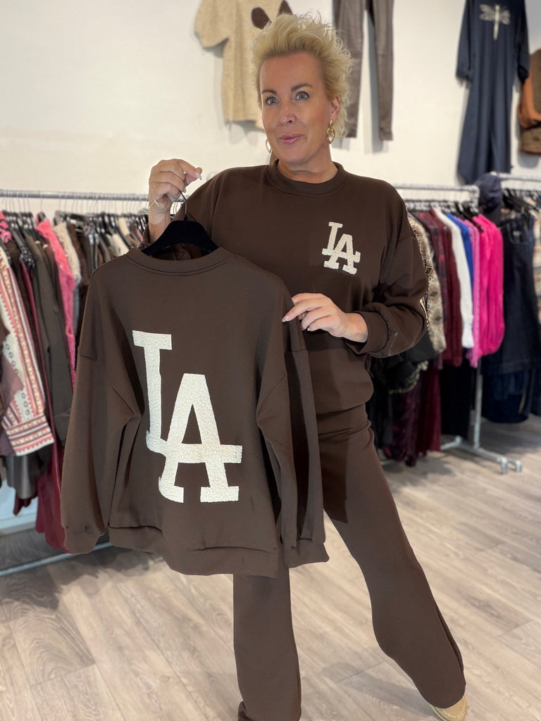 By Engbork  LA sweat bluse + buks brown