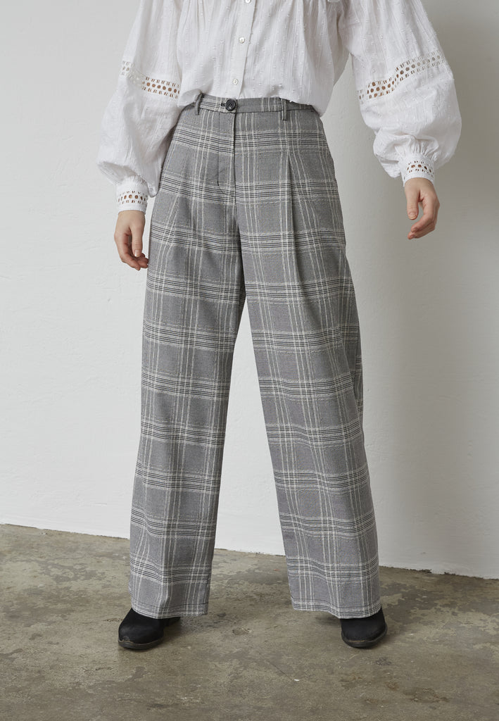 Love & Divine love1288 habit bukser check