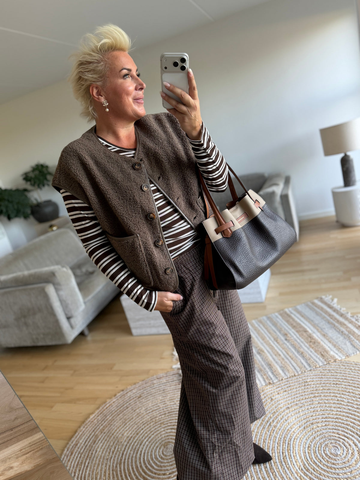 Love & Divine love1625 bluse stripe brown