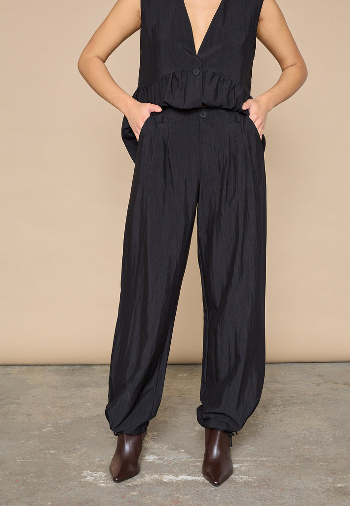 Love & Divine love1477 bukser black