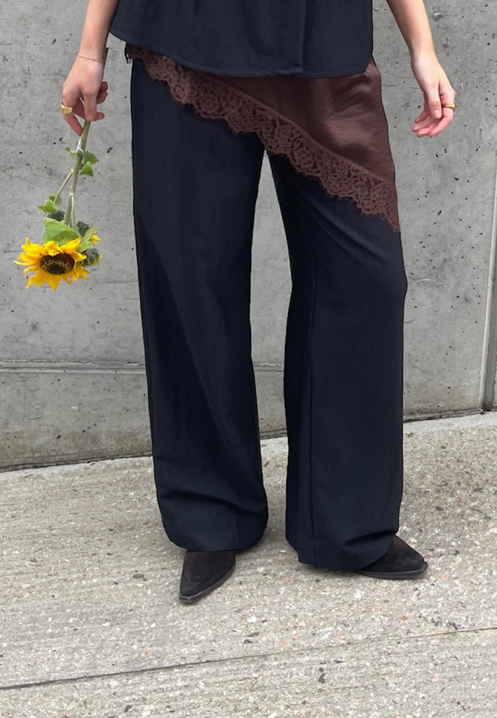 Love & Divine love1477 bukser black