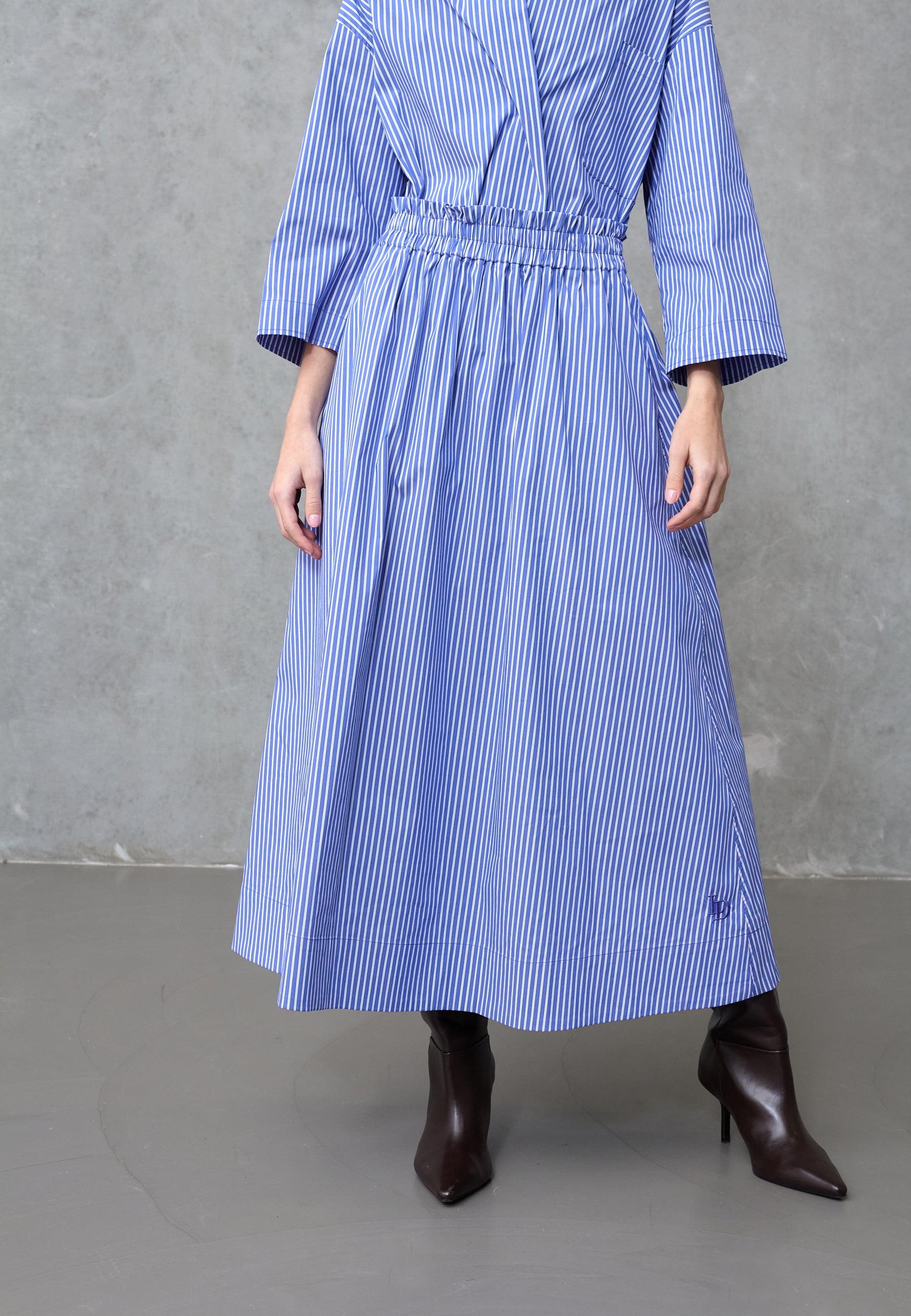 Love & Divine love1538 skirt stripe blue