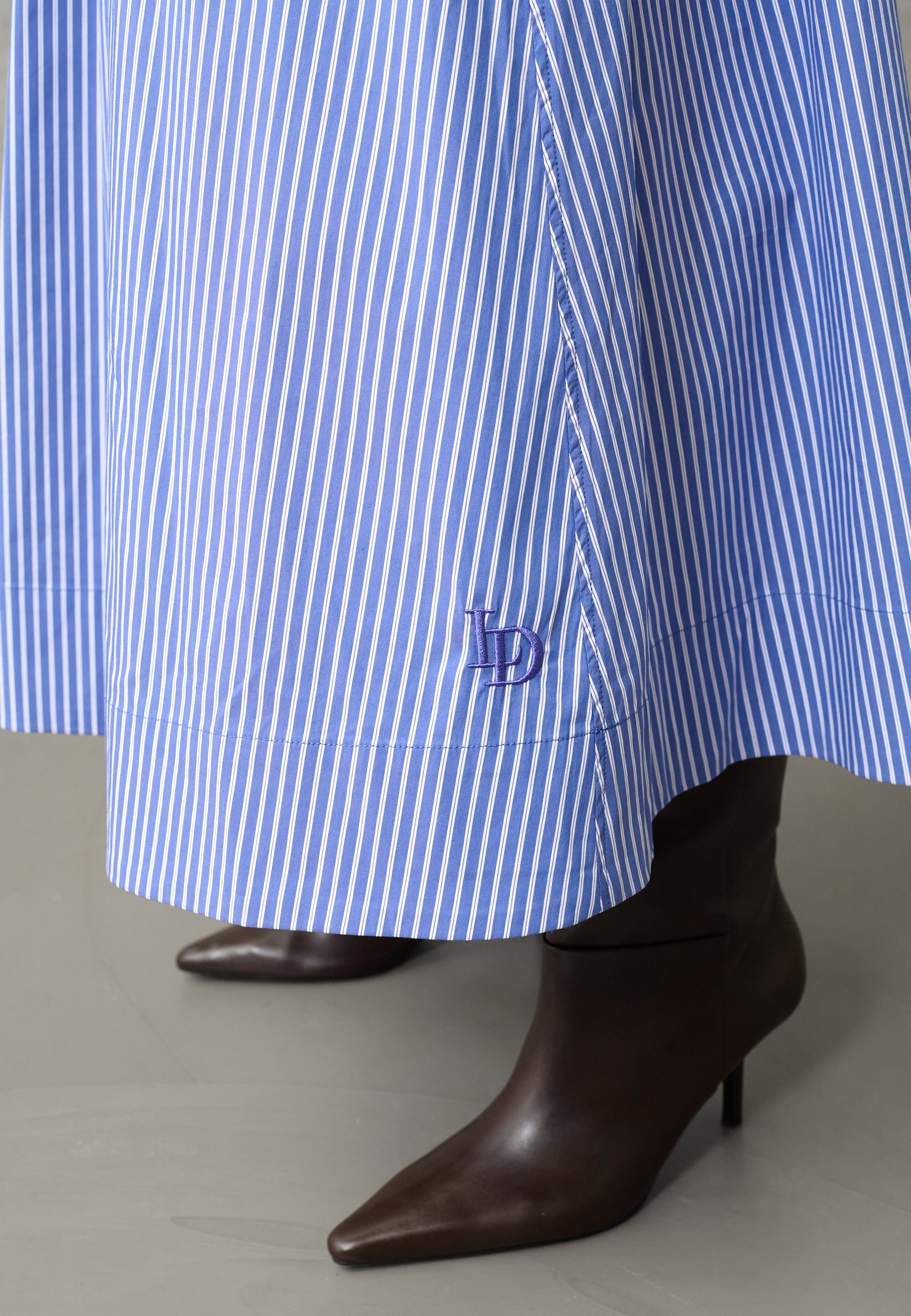 Love & Divine love1538 skirt stripe blue