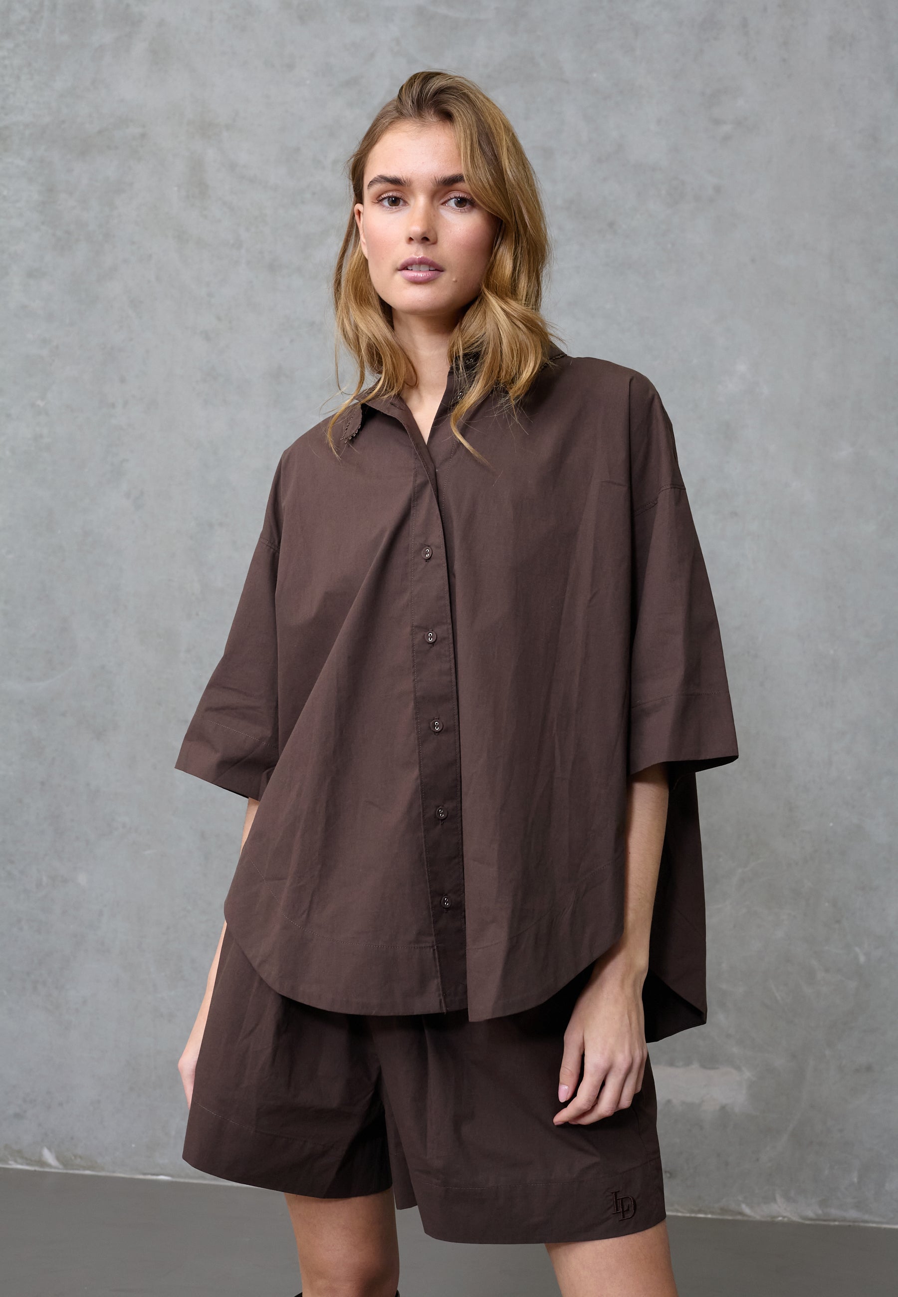 Love & Divine love971-15 shirt cotton chocolate
