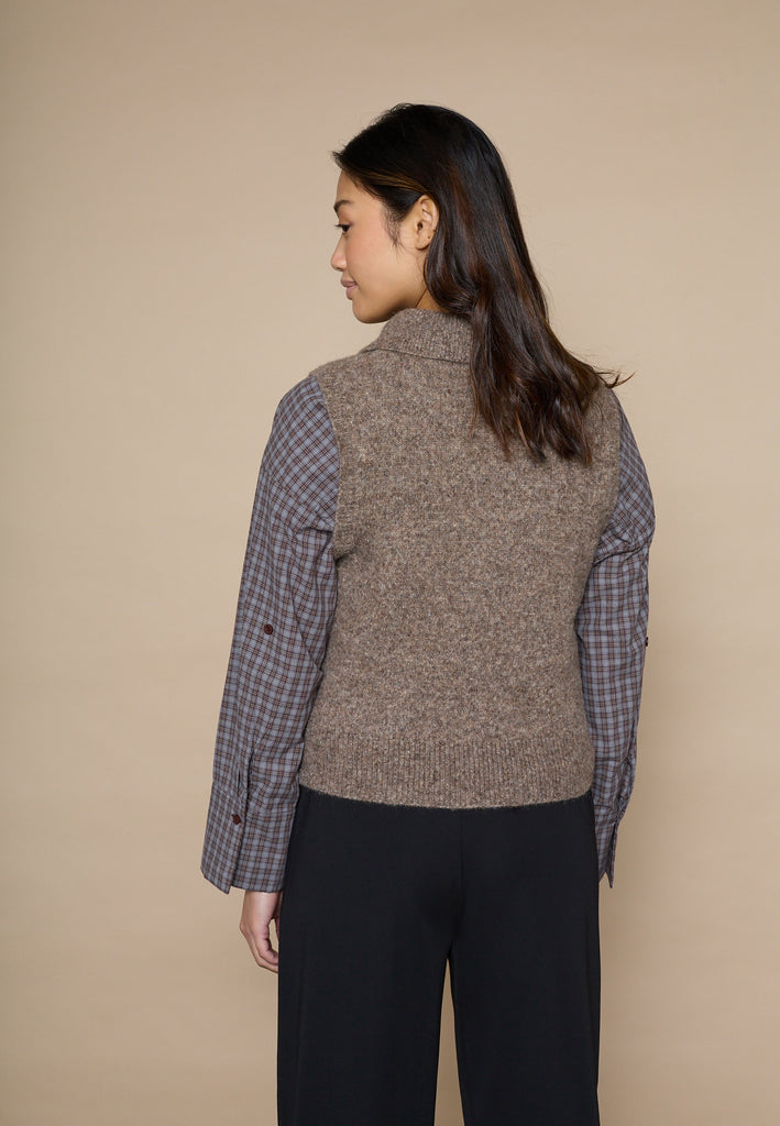 Love & Divine love1454 knit vest brown