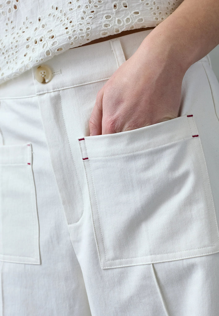 Love & Divine love1534 pants cream