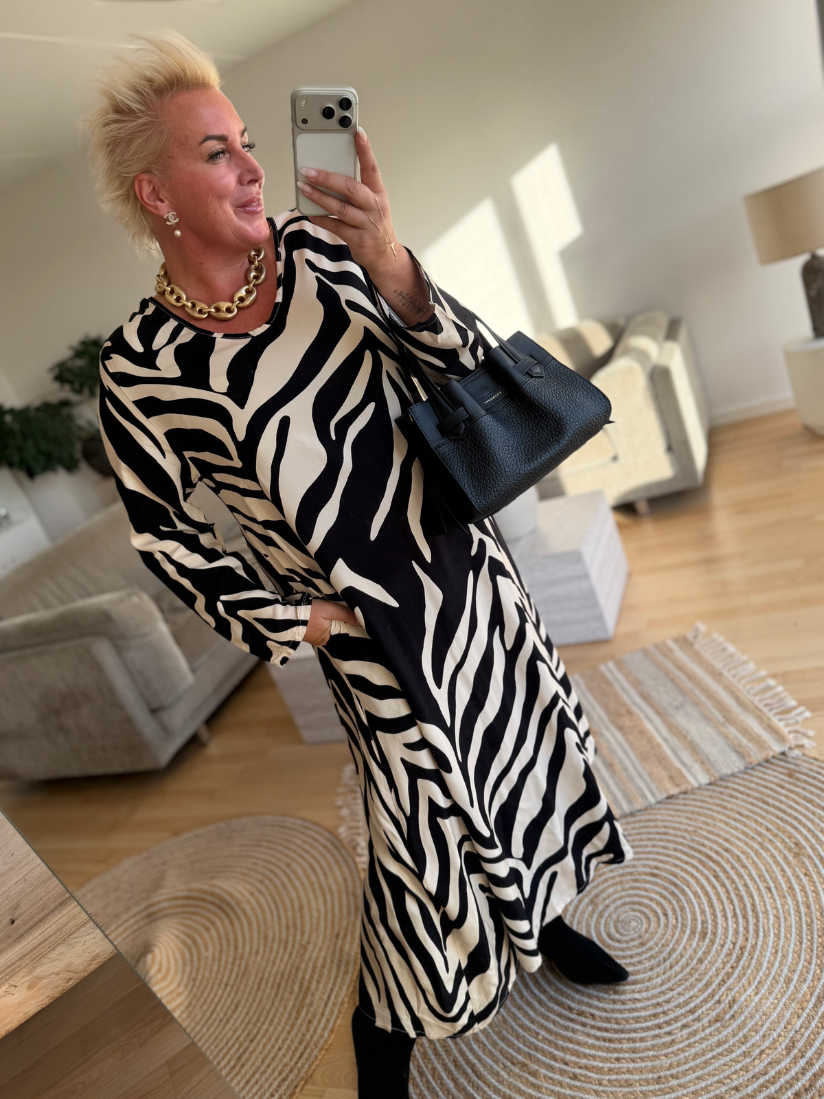 OM-HU Marian M248H dress zebra