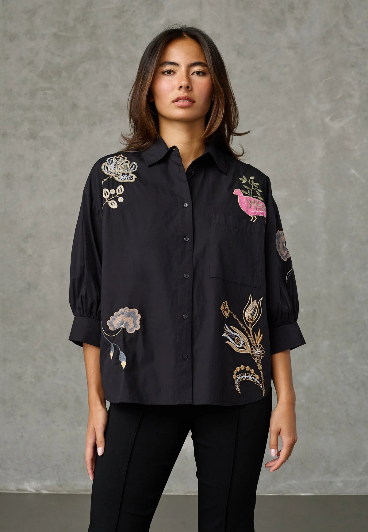 Love & Divine love1604-4 shirt black