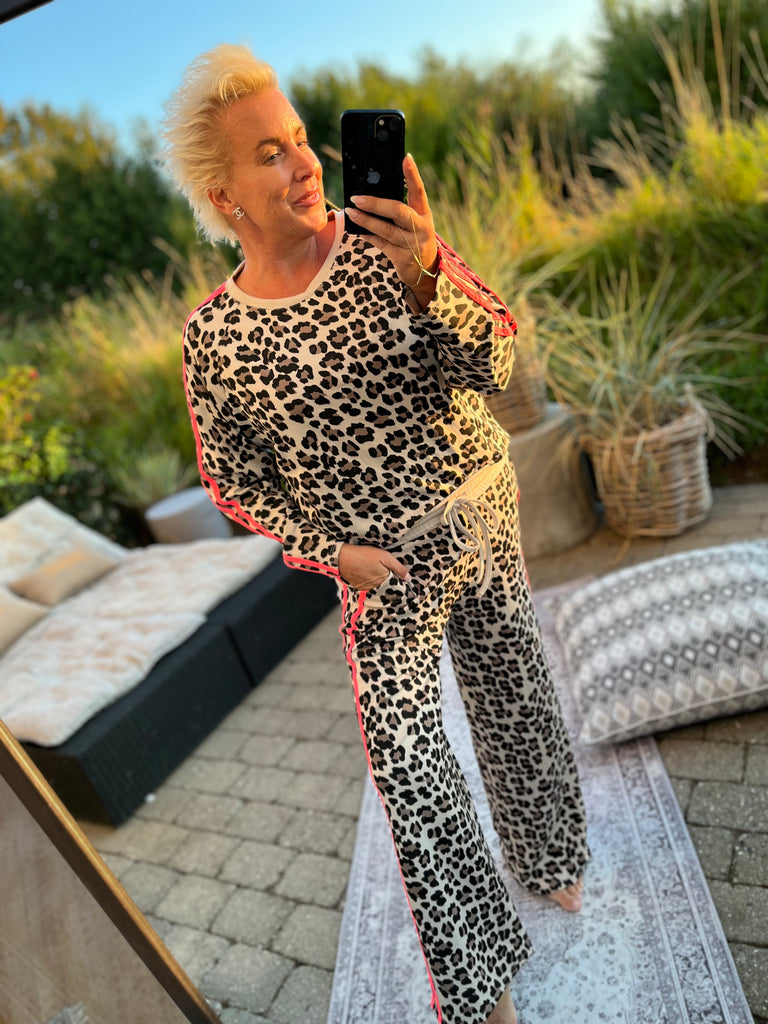 Boho Love B1284 sweat buks leo