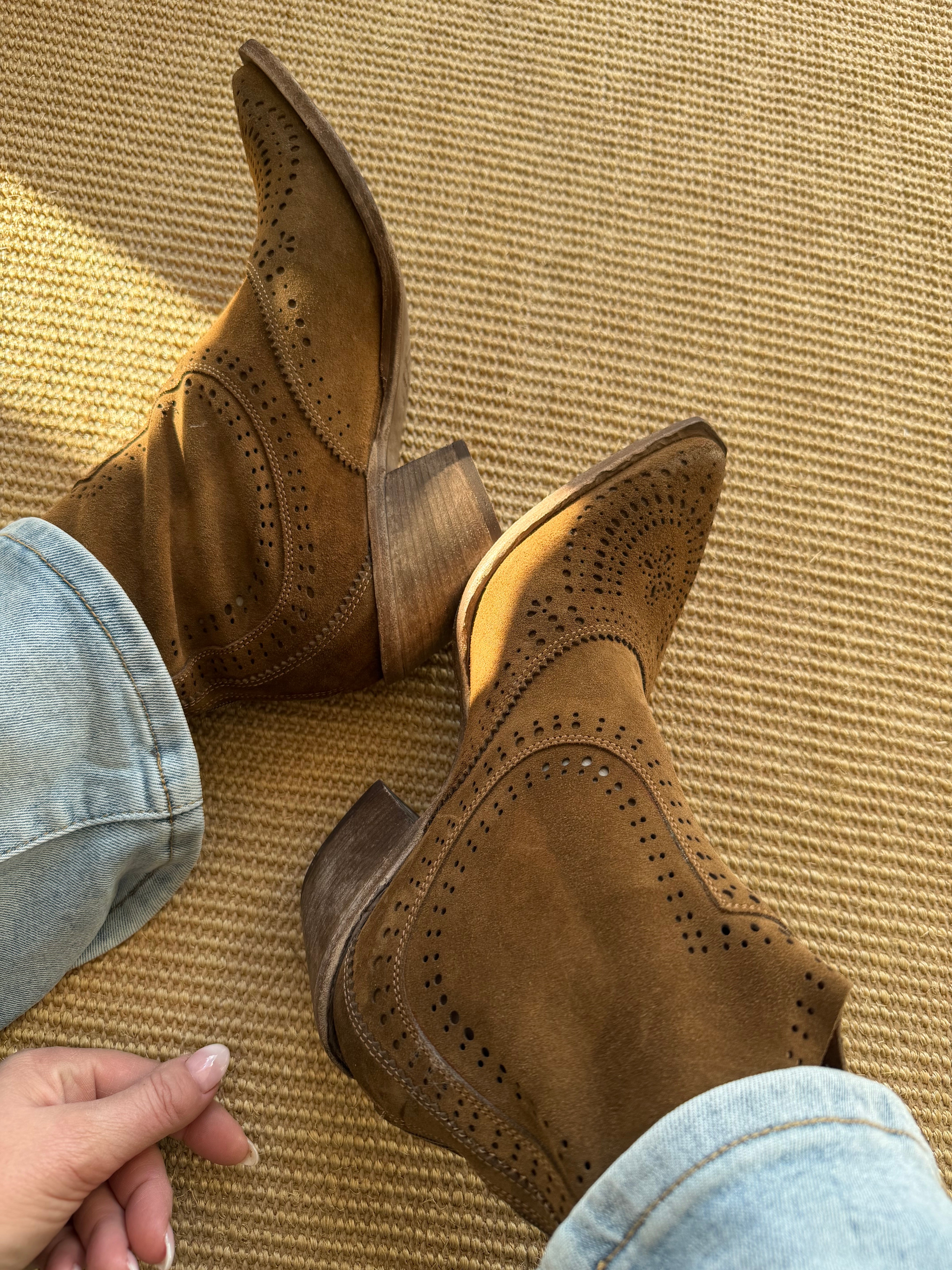 BUKELA Napoli støvle suede wood