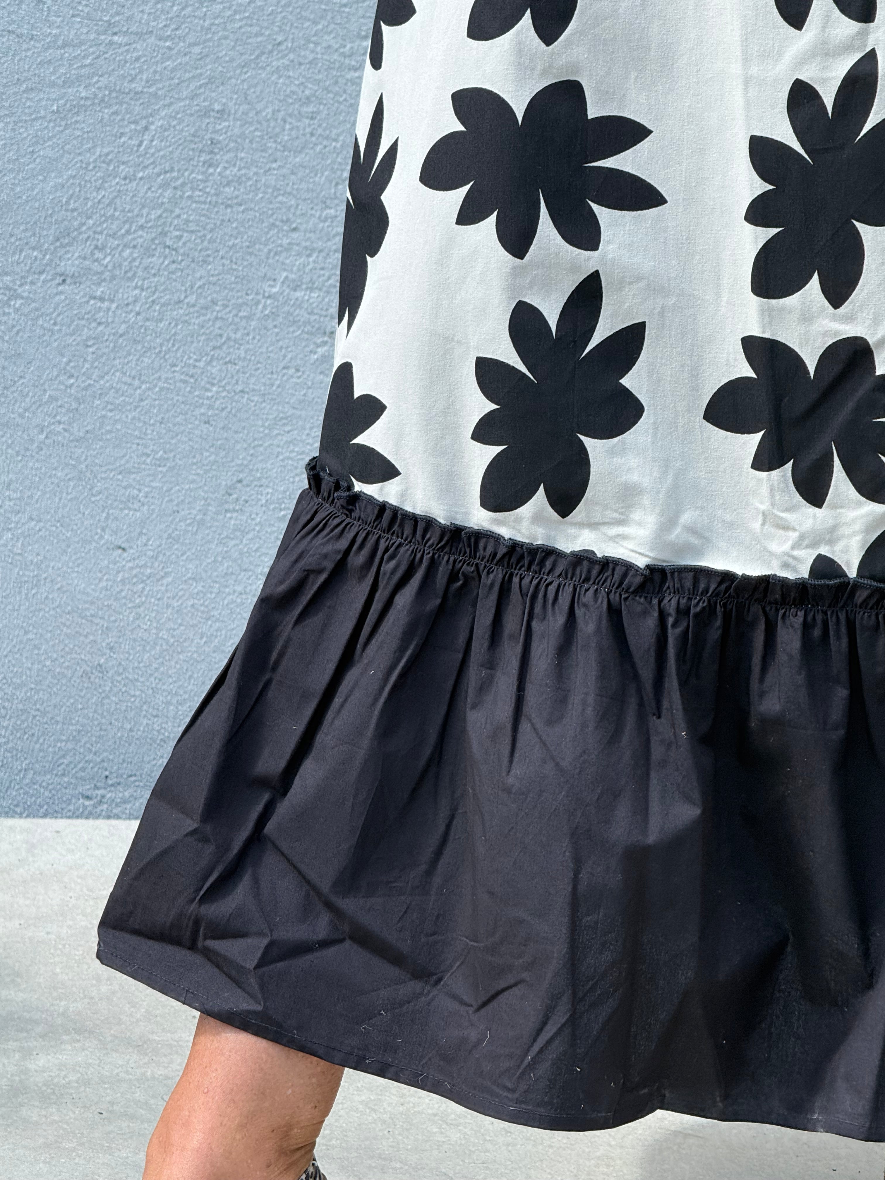 Gaspar 2607770 Athen dress flower print black
