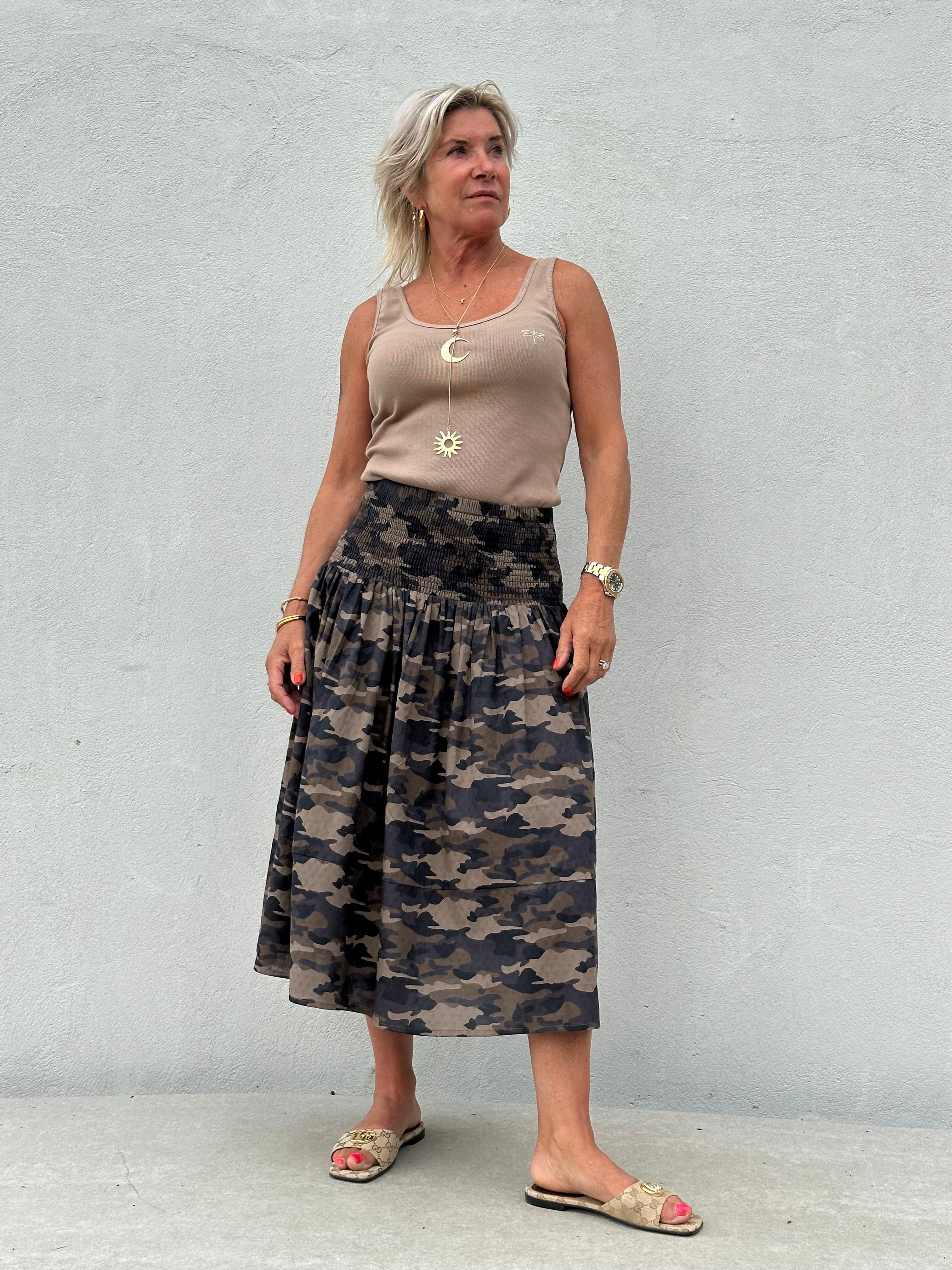 Gaspar 2607902 Vienna Camo skirt green