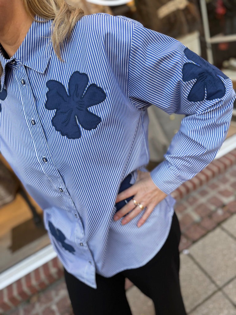 Love & Divine love1499 shirt blue flower