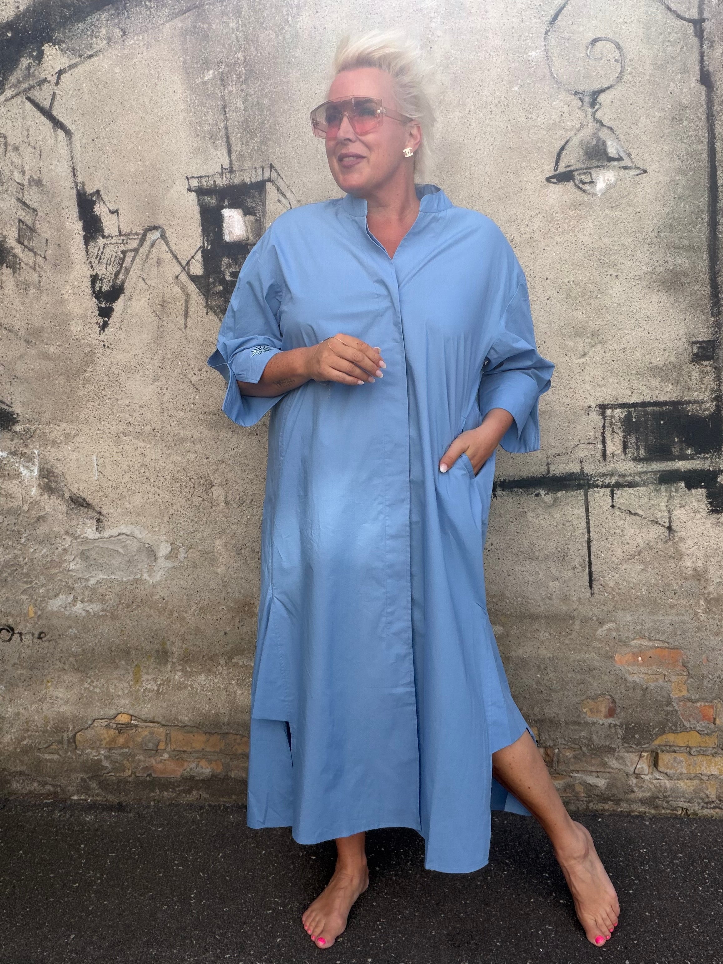 WAUW Luna dress shoot for the stars
