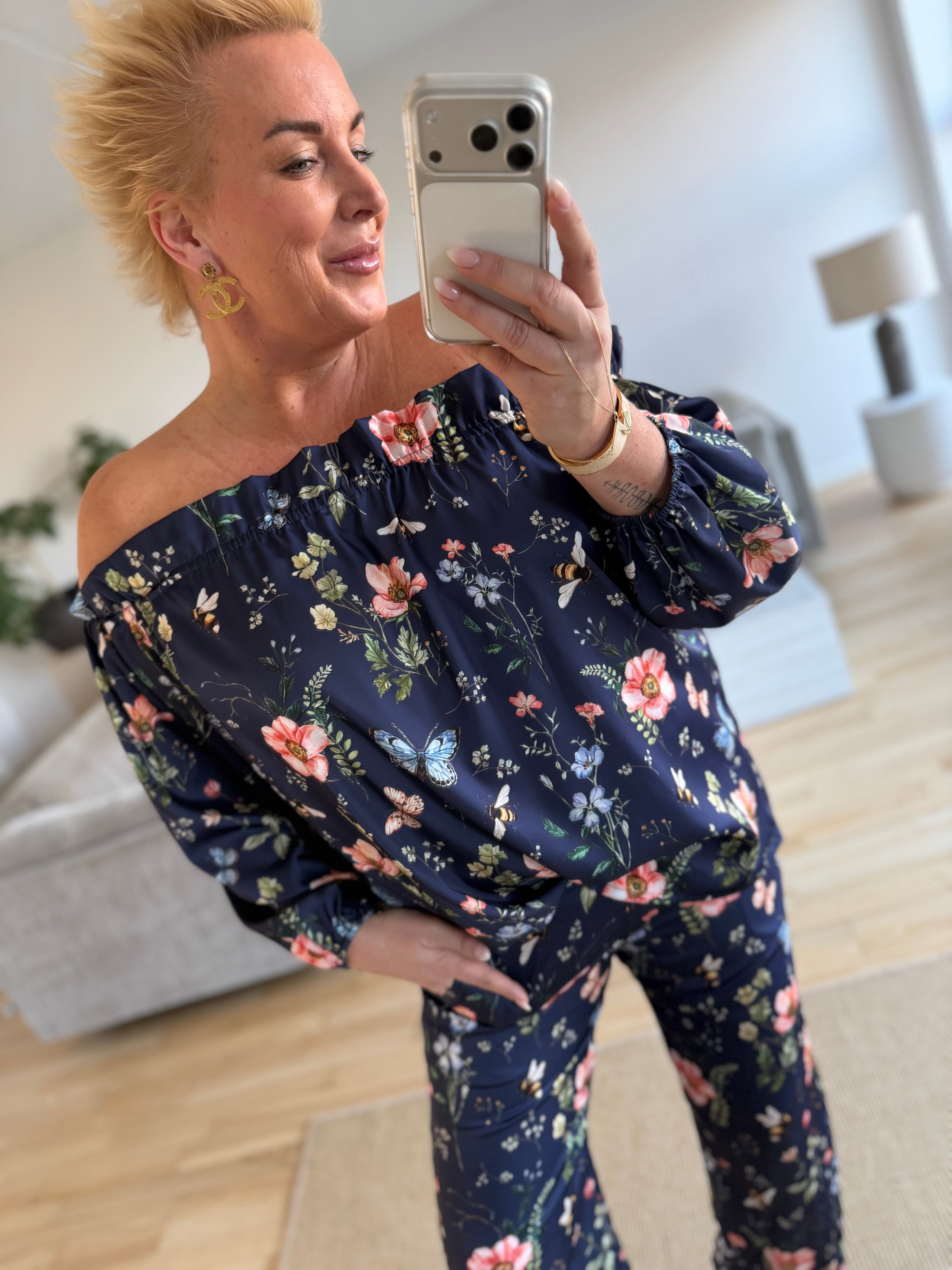 Design By Laerke Elisabeth bluse flower navy