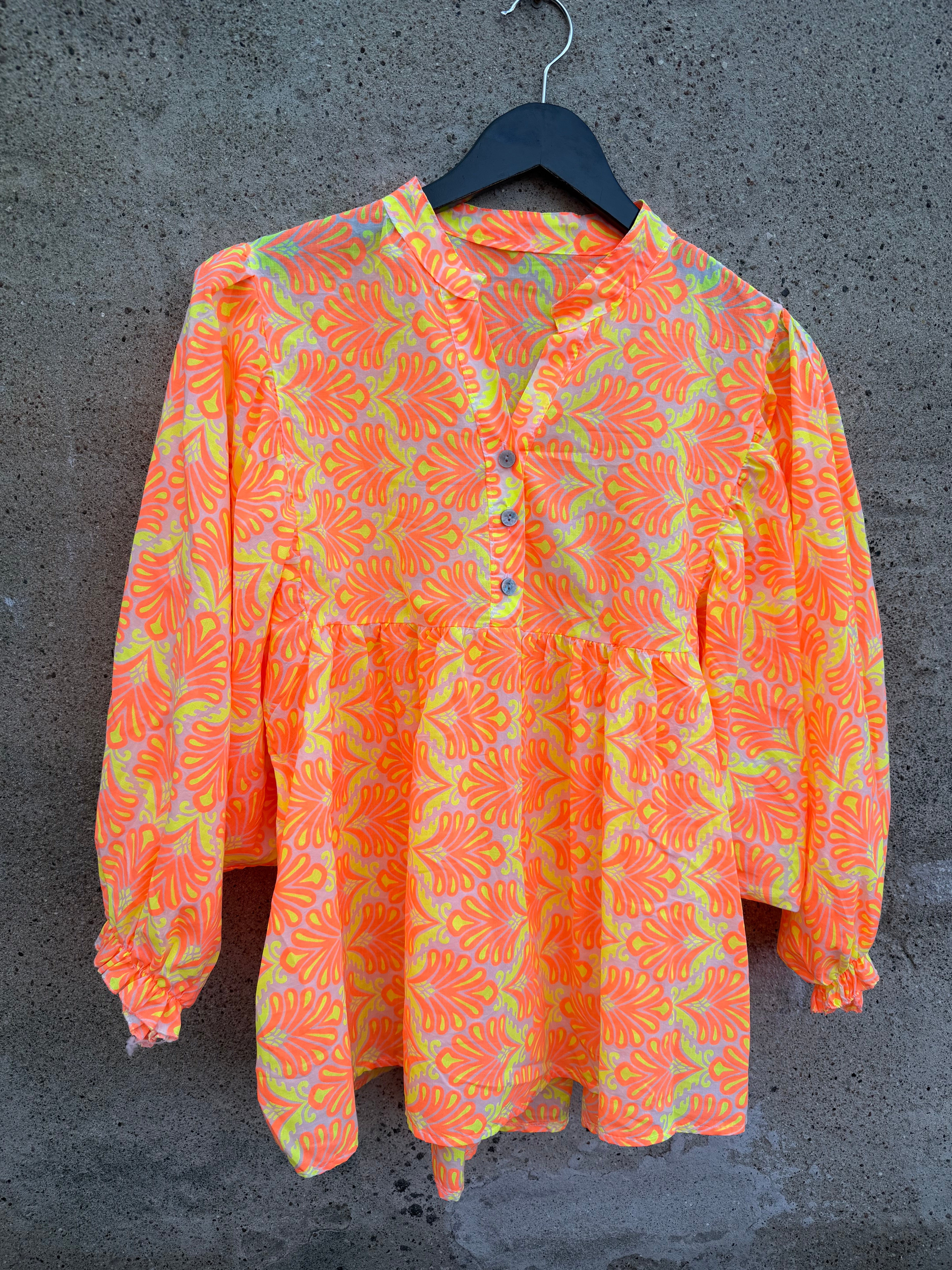 By Engbork Adelina shirt print orange
