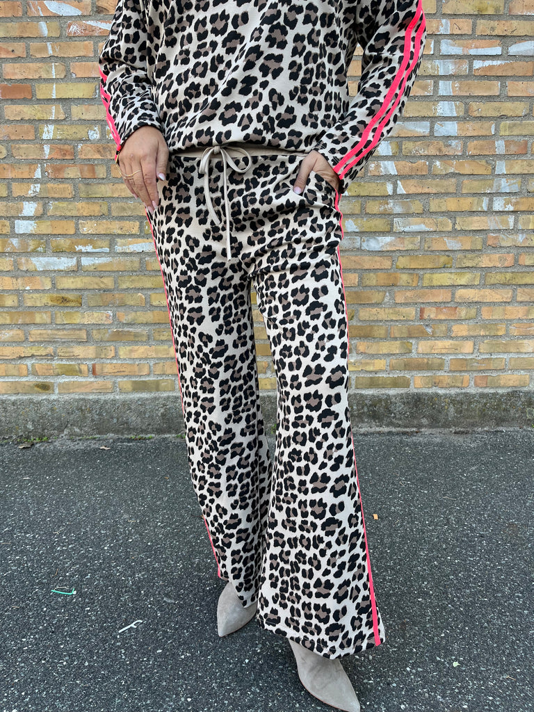 Boho Love B1284 sweat buks leo