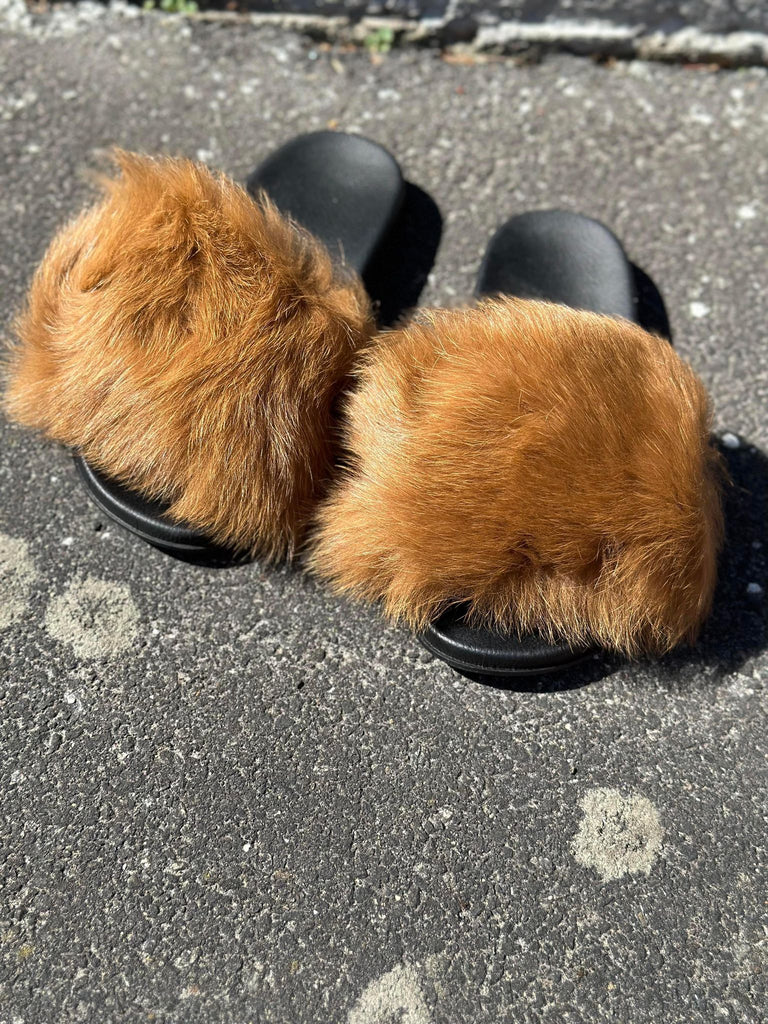 By Enbgork S5527 slippers Dark Camel