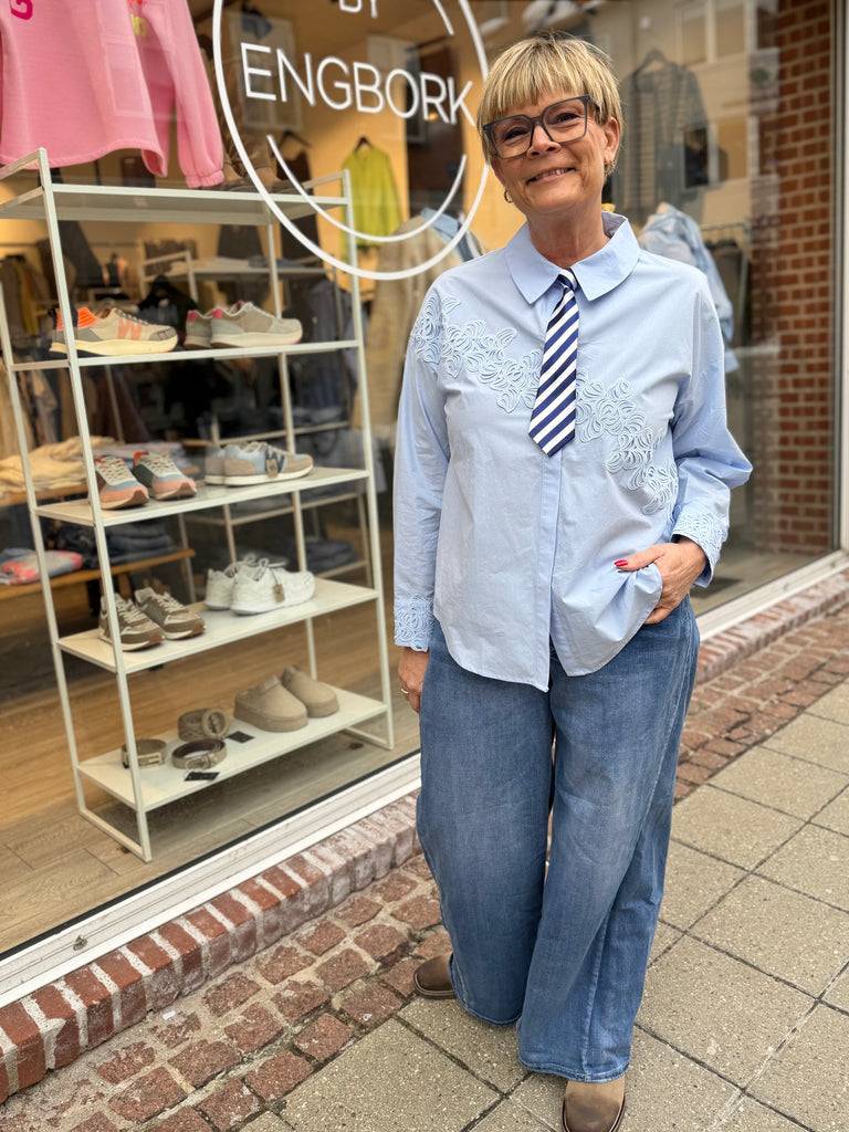 Love & Divine love1509 shirt blue